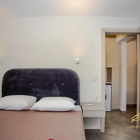 Tatil Evi Emily's Luxury Apartments/ Garden *